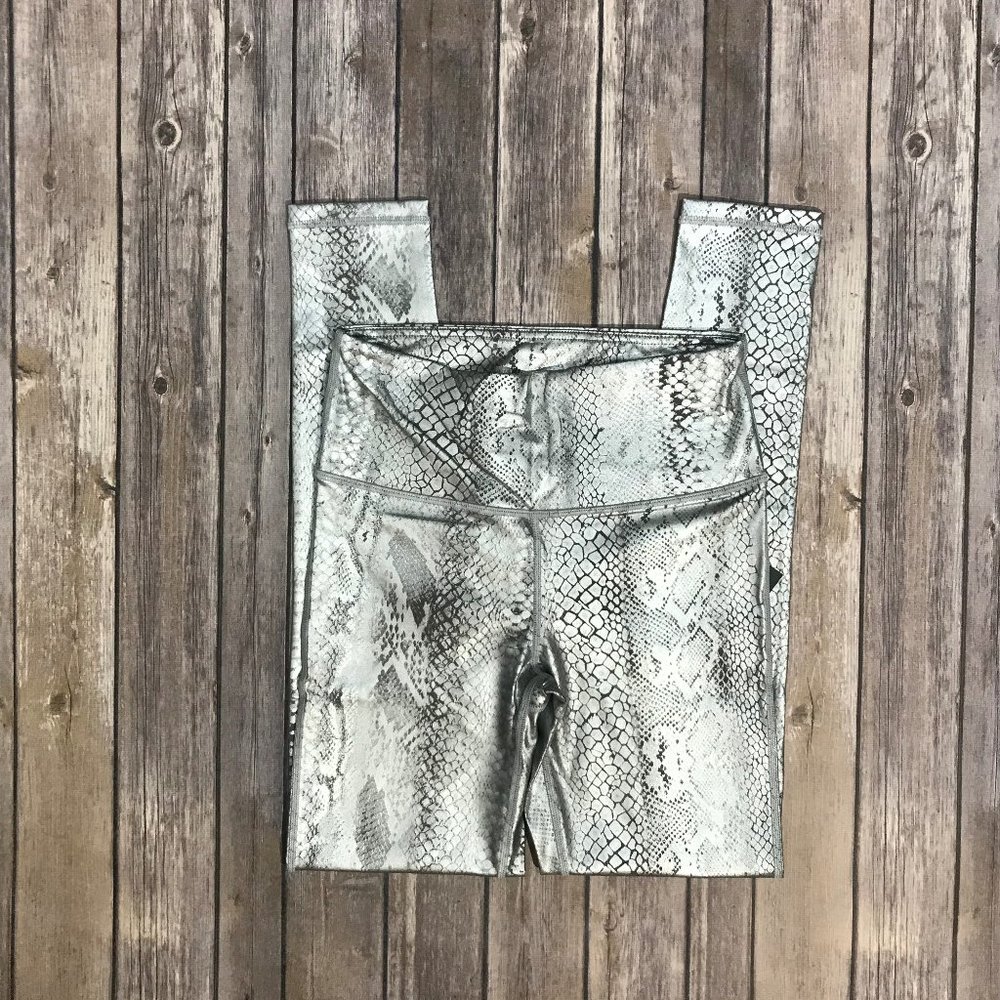 MONO B APH2818 Silver Snake Print Yoga Leggings - Picture 11 of 12